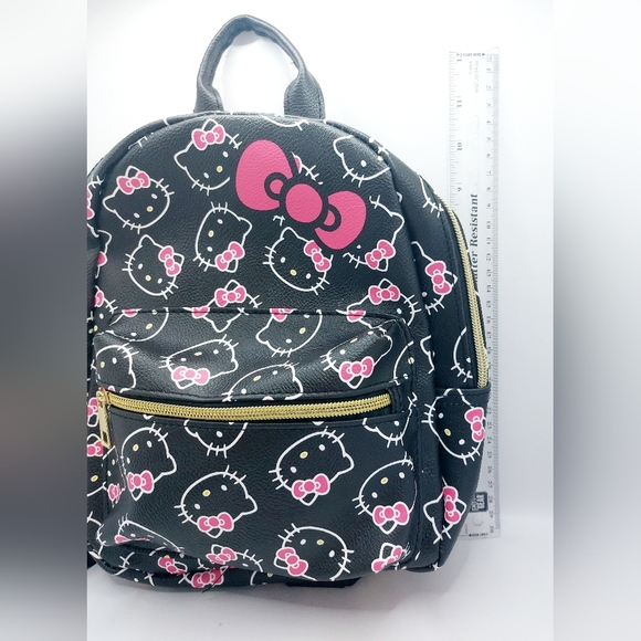Sanrio Hello Kitty Mini Backpack Ladies Purse 10" Faux Leather Girls Authentic - Picture 7 of 7